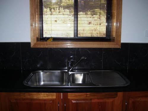 Glenayr Apartments Launceston Bagian luar foto